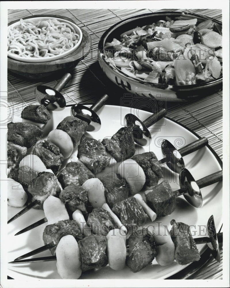 1984 Press Photo Beef Yakitori - Historic Images