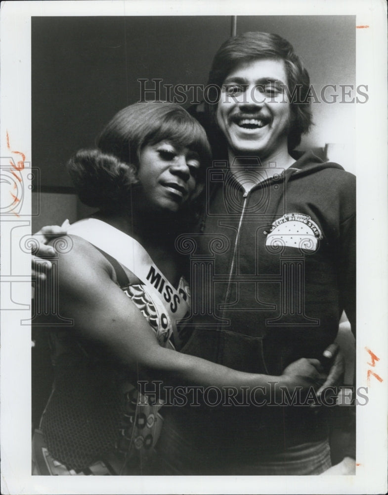 Press Photo Freddy Prince and Flip Wilson as &quot;Geraldine&quot; - Historic Images