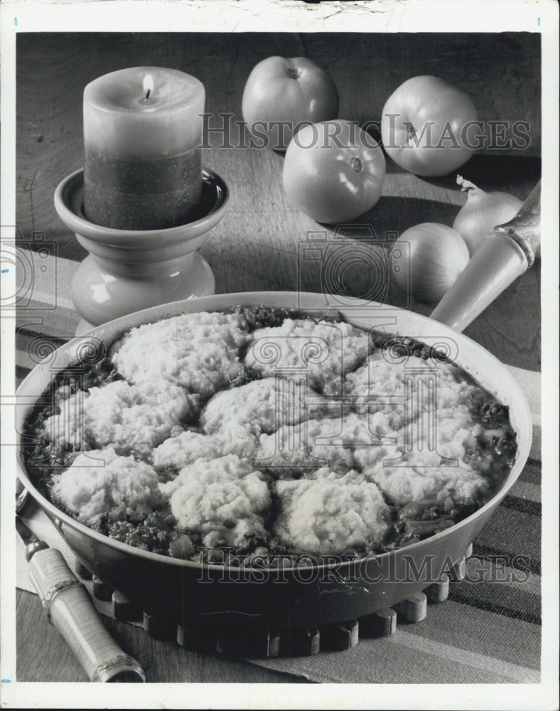 1977 Press Photo Green Chili in Cornmeal Dumplings Mexican Food - Historic Images