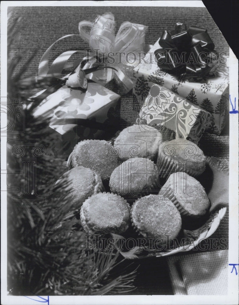 1973 Applesauce Puff Muffins - Historic Images