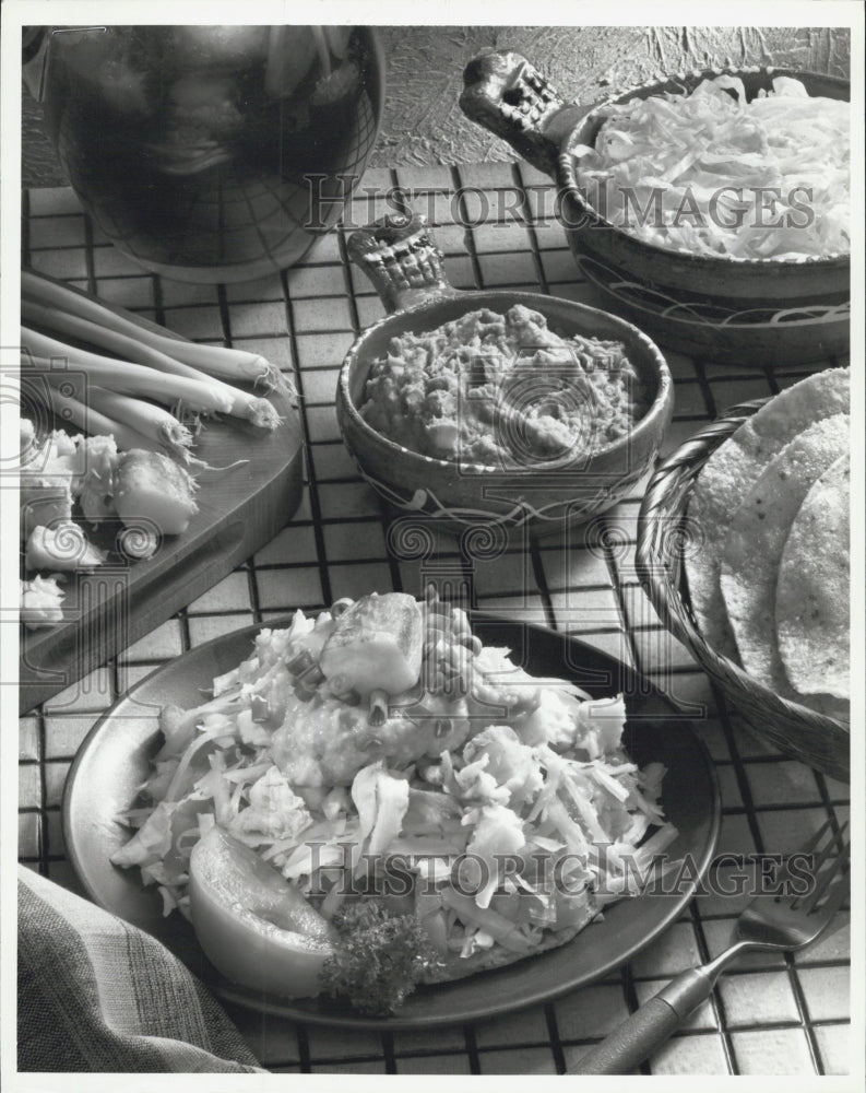 Press Photo King Crab Tostados Foods Onions - Historic Images