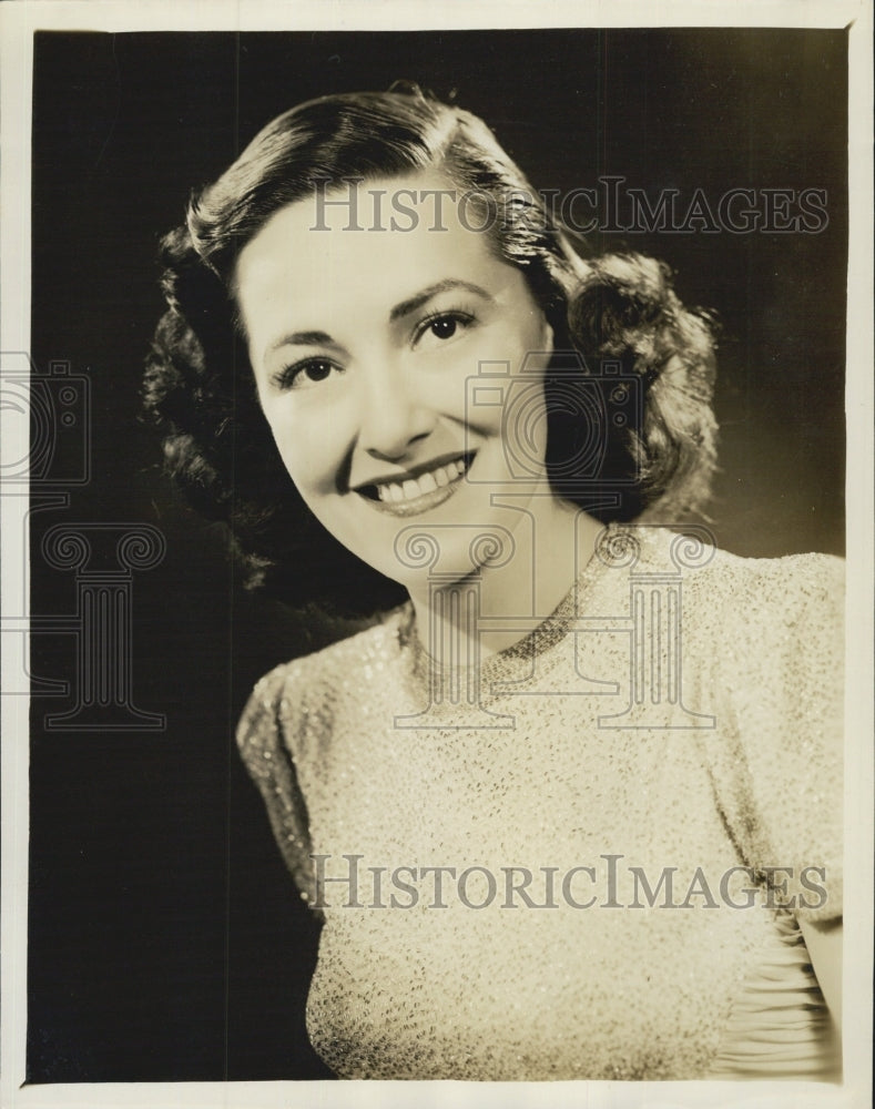 Press Photo Betty Winkler Radio - Historic Images