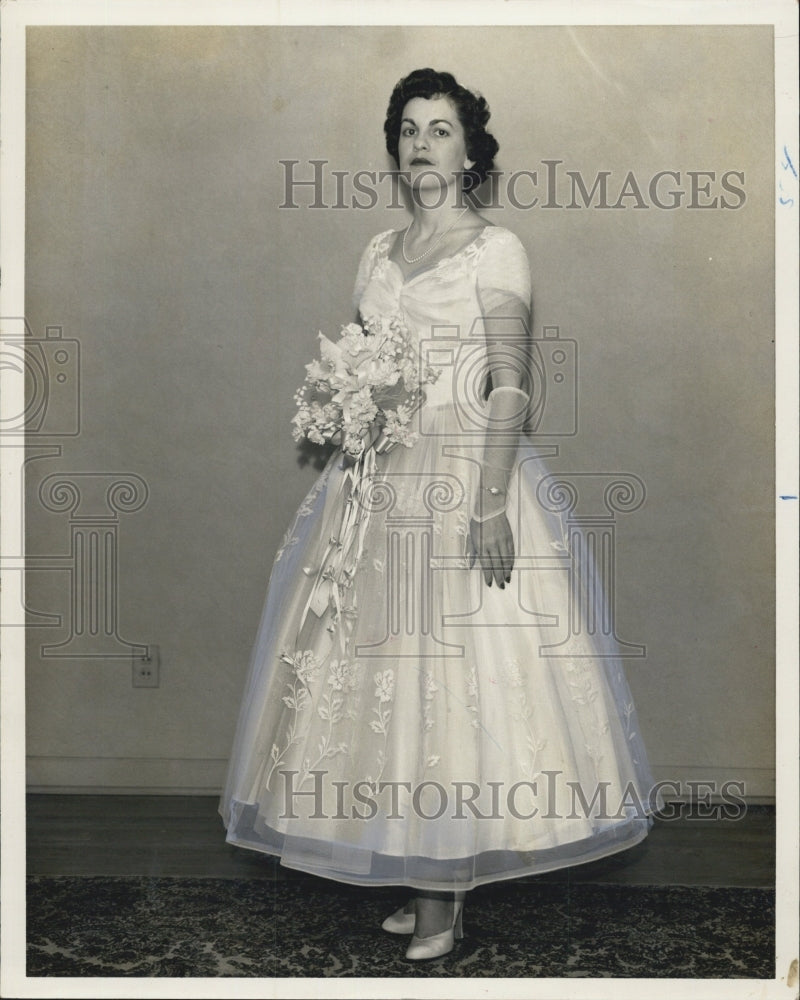 Press Photo Mrs. William J Wing - Historic Images