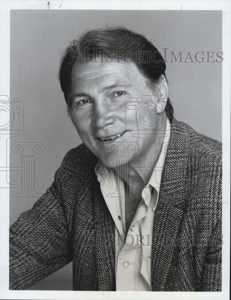 1992 Press Photo Actor Jack Palance Host Of Ripley's Believe It Or Not - Historic Images