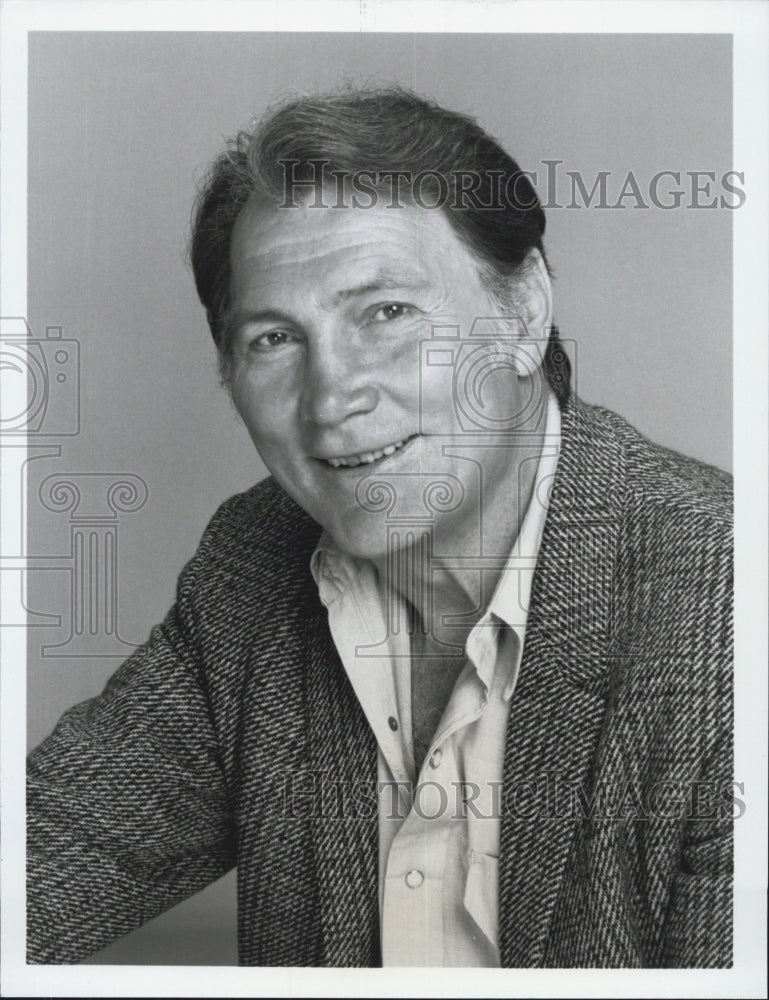 Press Photo Jack Palance host Narrator Ripleys Believe it or not - Historic Images