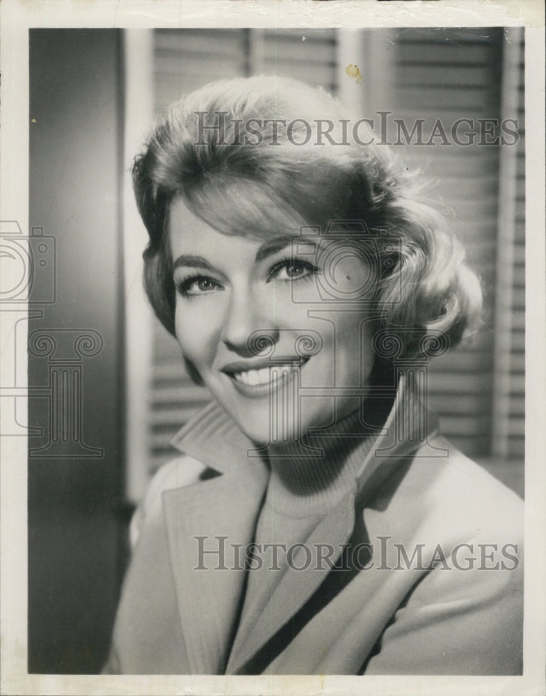 Press Photo 1960&#39;s Miss Patti Page&#39;s Signature Song Is Tennessee Waltz - Historic Images