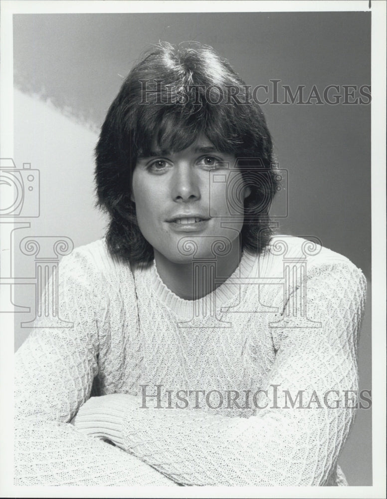 1982 Press Photo Peter Barton The Powers of Matthew Star Actor - Historic Images