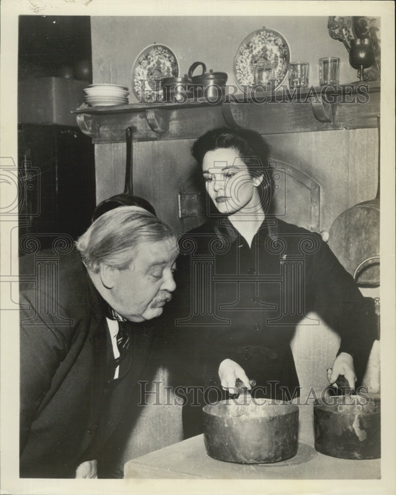 Press Photo Patricia Medina English Actress Liverpool England - Historic Images