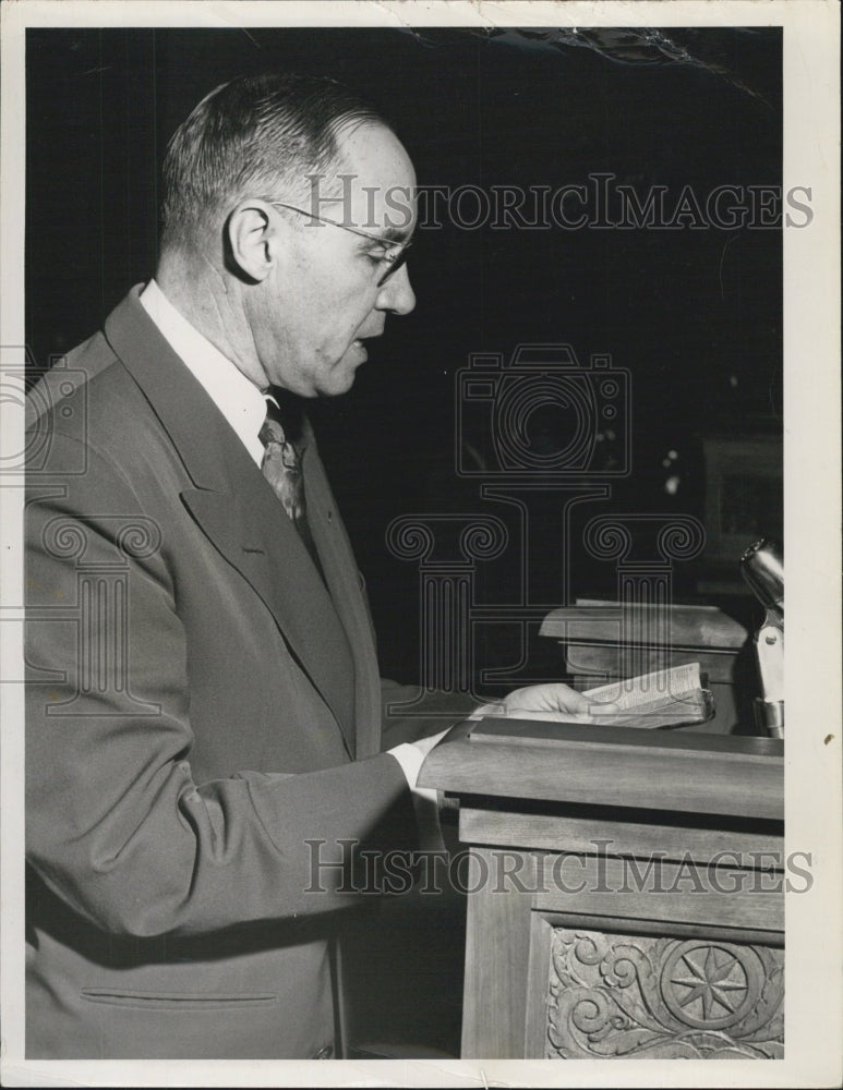 1954 Rev Dr Paul R Horton - Historic Images