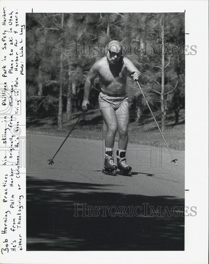 1986 Press Photo Bob Horning Practices Skiing With Roller Skates In Florida - Historic Images