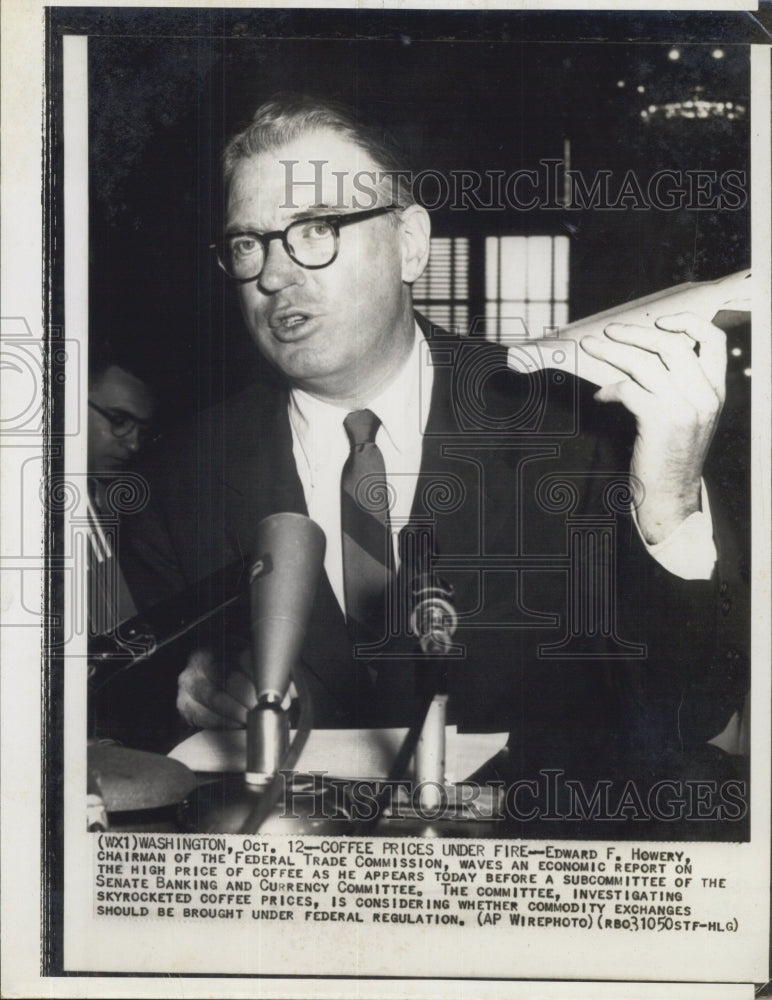 Press Photo Edward Howery Chairman of Federal Trade Commission - Historic Images