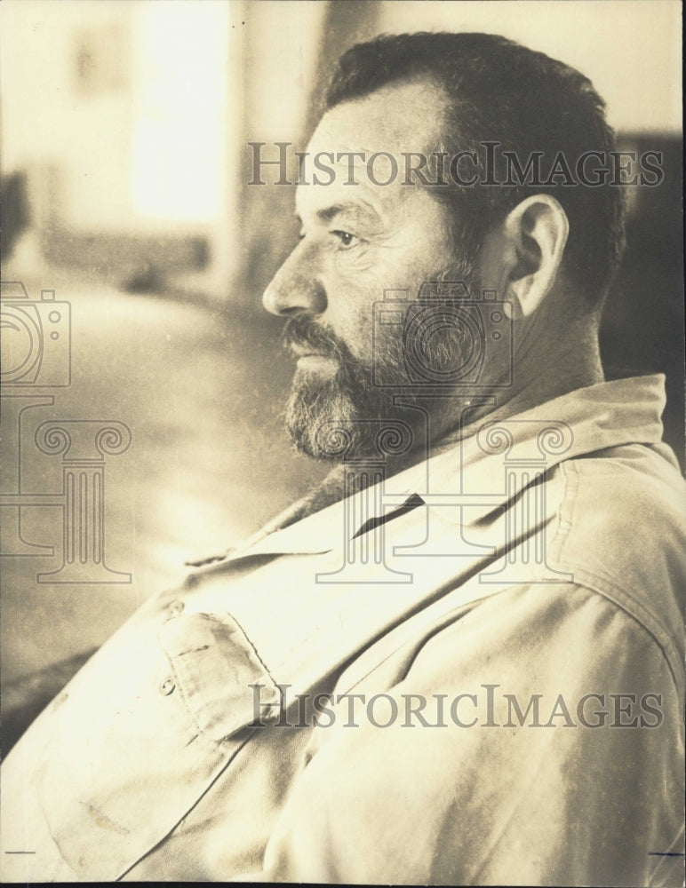 Press Photo Gabriel Kohn Artist Sculptor Sarasota Florida Sculpting - Historic Images