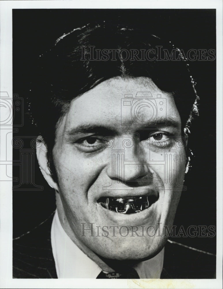 1984 Press Photo Richard Kiel "The Spy Who Loved Me" - Historic Images
