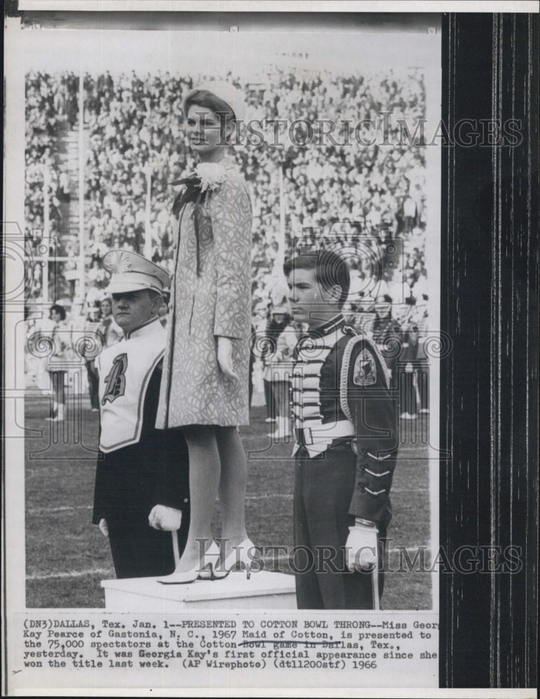 1966 Miss Georgia Kay Pierce, Maid of Cotton - Historic Images