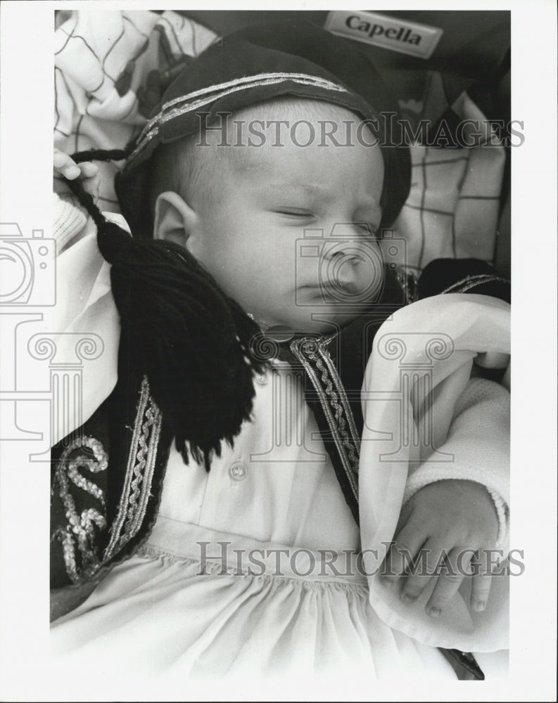 1988 Press Photo Zographia Whitfield sleeping - Historic Images