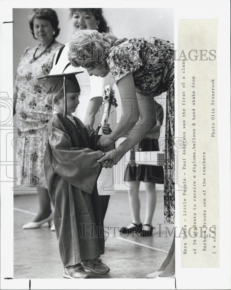 1990 Press Photo Paul Anderson graduates Preschool - Historic Images