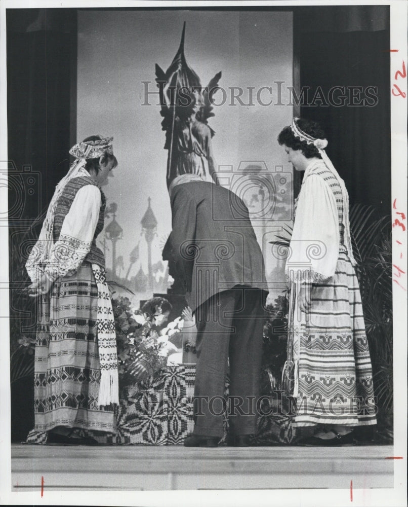 1982 Press Photo Lithuanian Hall Celebrates 64th Anniversary Of Lithuania - Historic Images