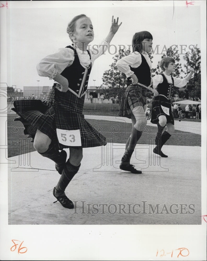 1975 Young Girls Dancing a Fling - Historic Images