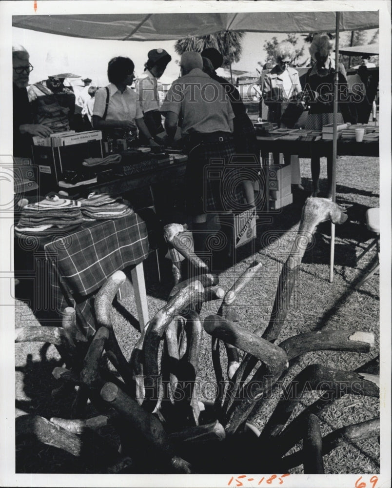 1976 Press Photo A Scottish Walking Stick - Historic Images