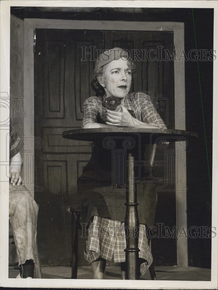 Press Photo Helen Hayes - Historic Images