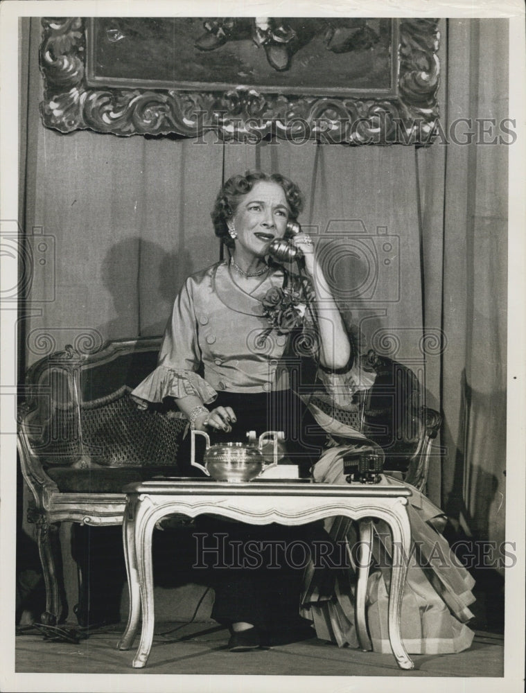 Press Photo Helen Hayes - Historic Images