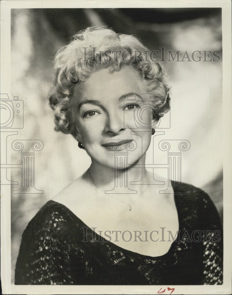 1961  Helen Hayes - Historic Images
