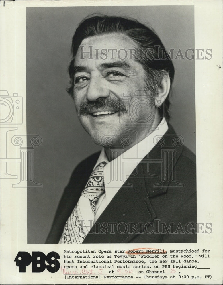 1973 Press Photo Metropolitan Opera Star Robert Merrill - Historic Images