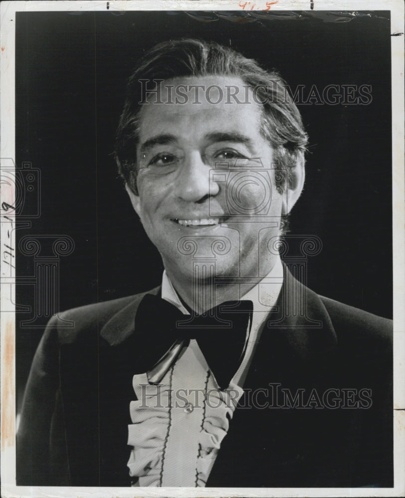 1973 Baritone Robert Merrill - Historic Images