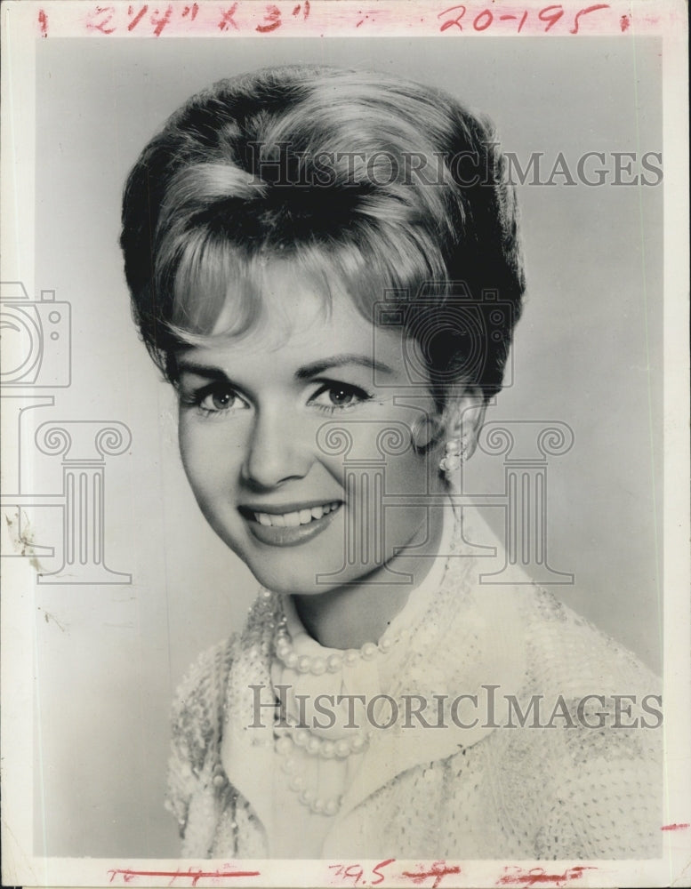 1964 Press Photo Debbie Reynolds The Texaco Star Parade - Historic Images