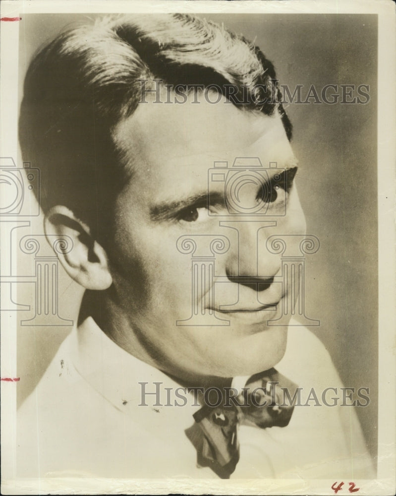 1960 Burgess Meredith The Unfamiliar - Historic Images