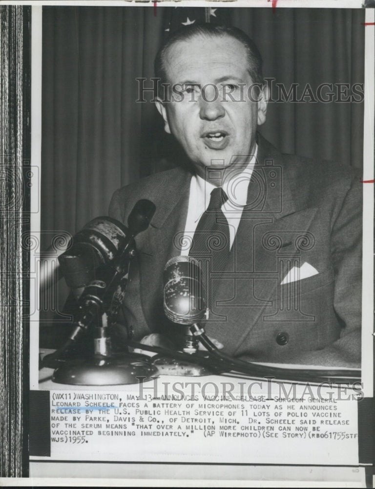 1955 Press Photo Leonard Scheele announces vaccines release. - RSG70879 - Historic Images