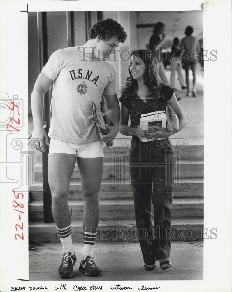 1981 Press Photo Brent Sowell And Cheerleader Carol Hove Clearwater High School - Historic Images