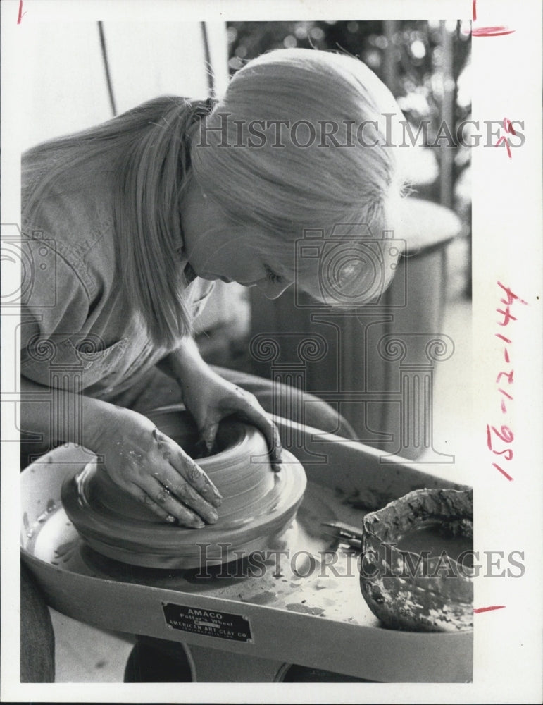 1973 Jill forming bowl with clay pottery - Historic Images