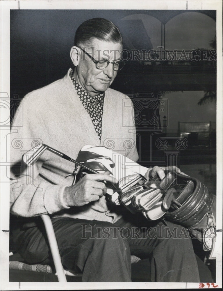 1958 Horse Breeder Sumner Howard With Clubs Visits Treasure Island - Historic Images