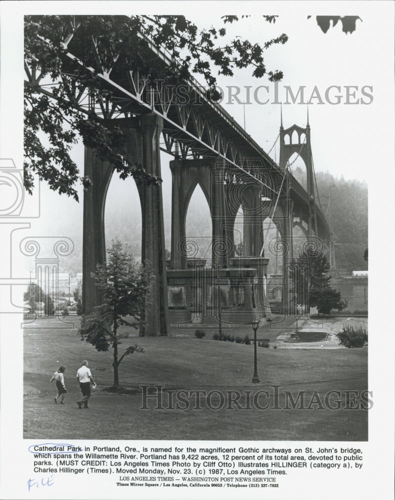 1987 Press Photo Cathedral Park Portland Oregon - Historic Images