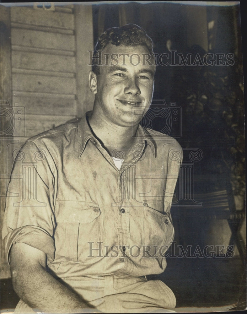 1940 Kenneth Phelps, Factory Worker - Historic Images