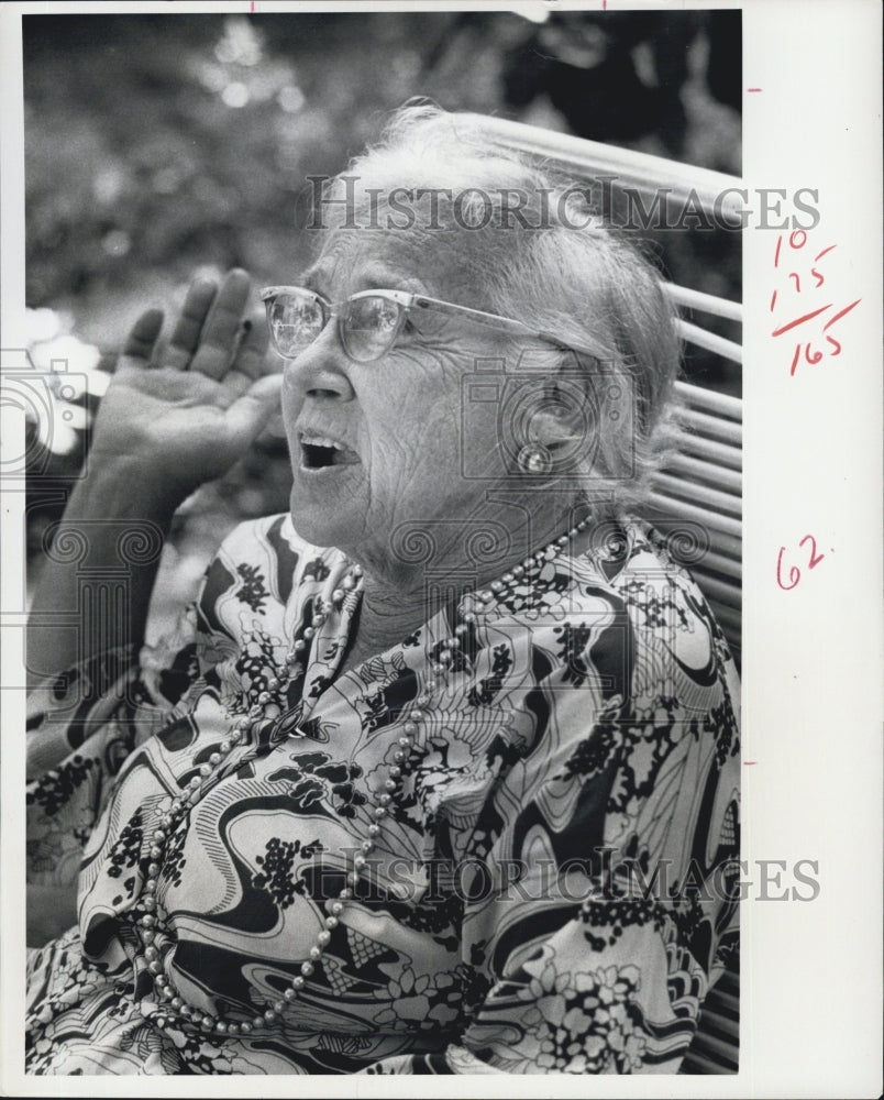 1972 Polly Pockett Talking About Plants - Historic Images