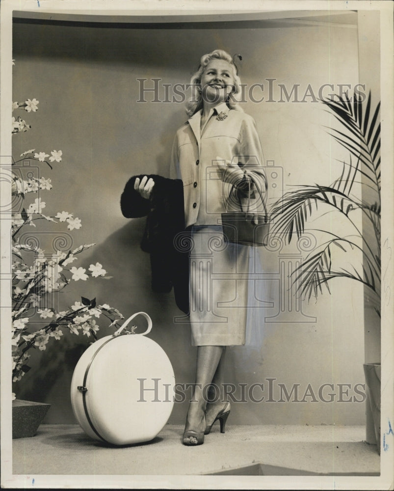 1966 Goddess of Sunshine, Alice Thomas - Historic Images