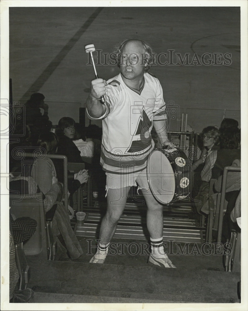 1980 Press Photo Krazy George cheerleader Tampa Florida - Historic Images