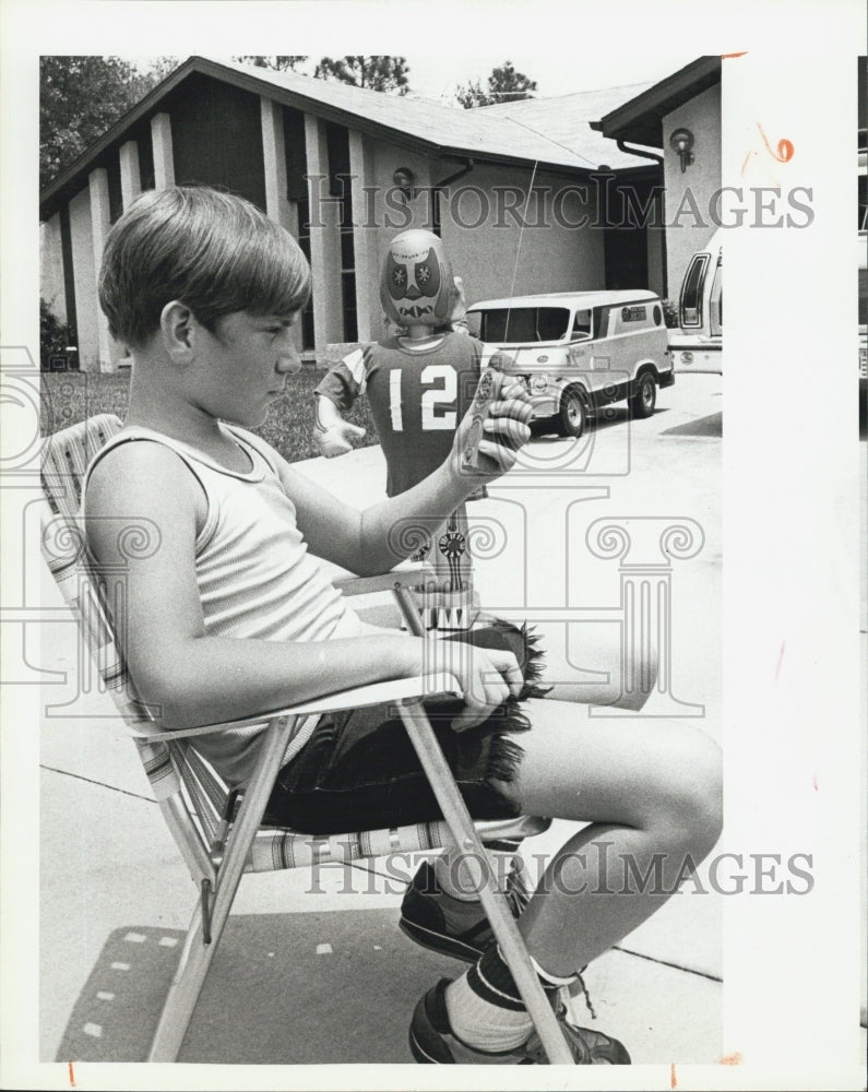 1981 Press Photo Fourteen Year Old Builds Robot/Van Go-Cart During the Summer - Historic Images