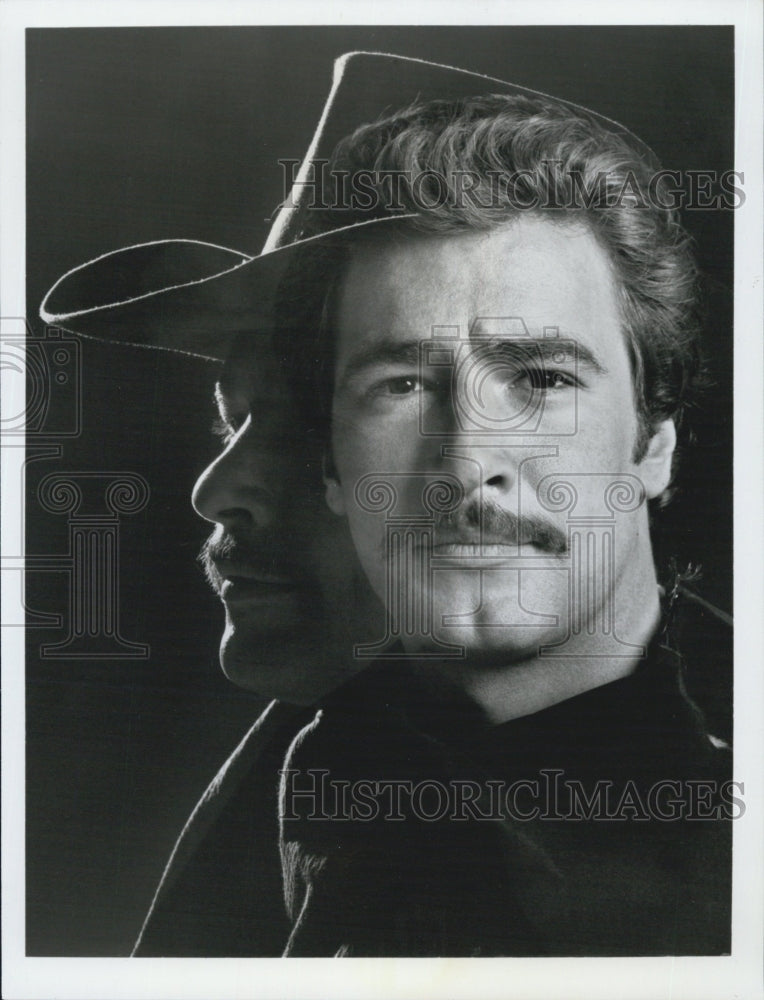 1982 Press Photo Actor Lee Horsley Matt Houston - Historic Images