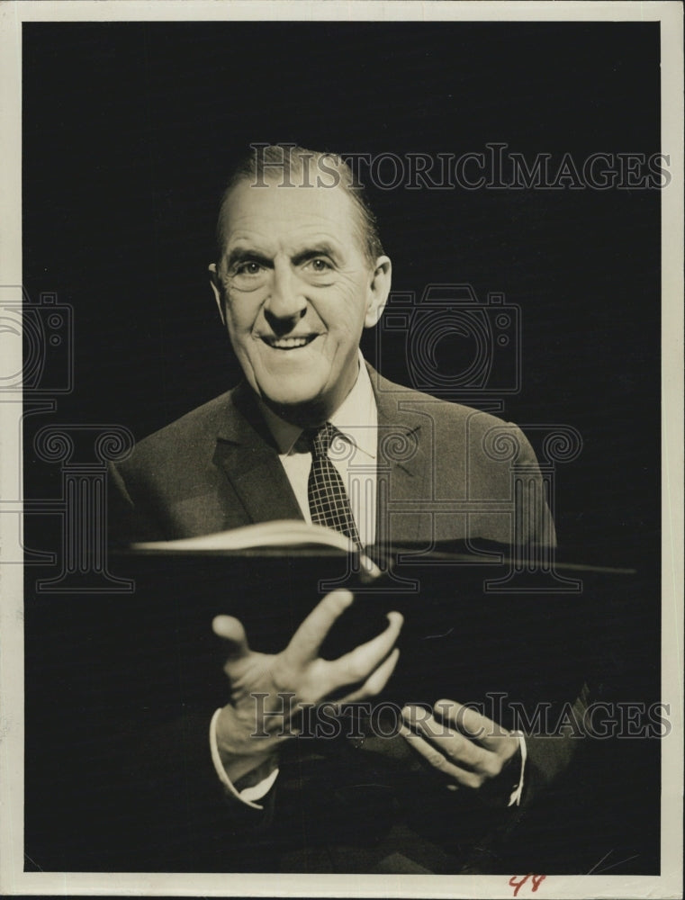 1962 Press Photo English Actor Stanley Holloway - Historic Images