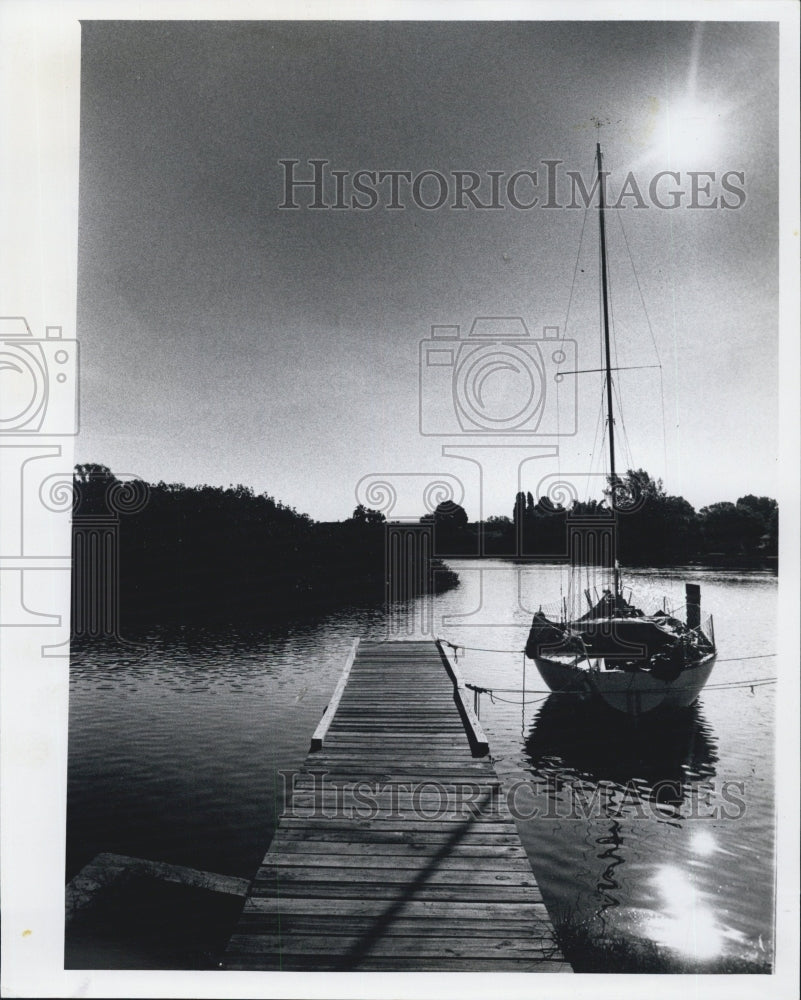 1981 Press Photo Grandview Marine Park, which is being demolished - Historic Images