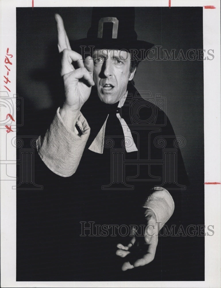 1967 Fritz Weaver stars as an expert in the detection of witchcraft - Historic Images