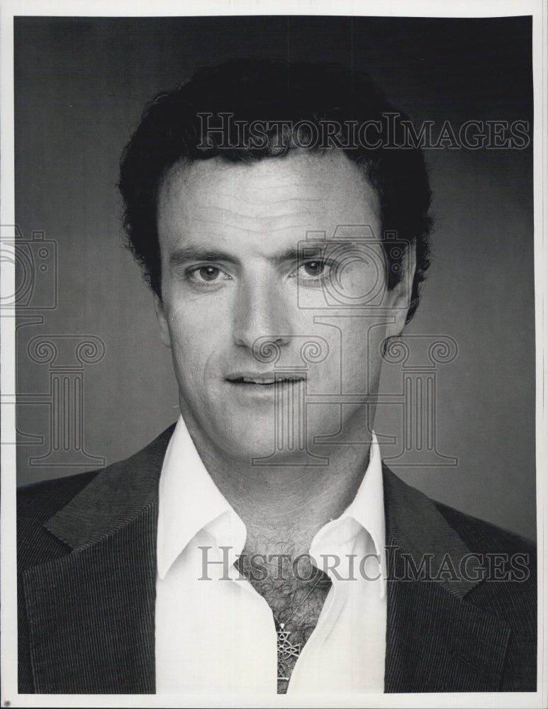 1981 Press Photo of Kevin Dobson, star of the TV series &quot;Shannon&quot; - Historic Images