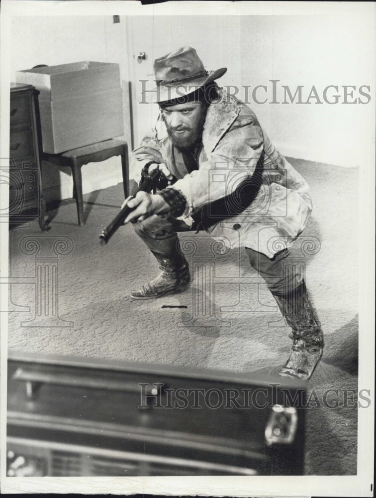 1967 Press Photo Monte Markham in &quot;The Second Hundred Years&quot; - Historic Images