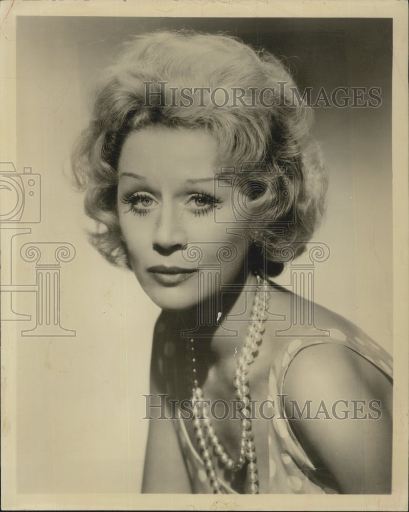 1976 Margaret Leighton British Actress Dies St. Richard's Hospital - Historic Images