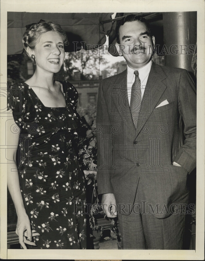 1944 Governor Thomas Dewey Representative Clare Boothe Luce - Historic Images