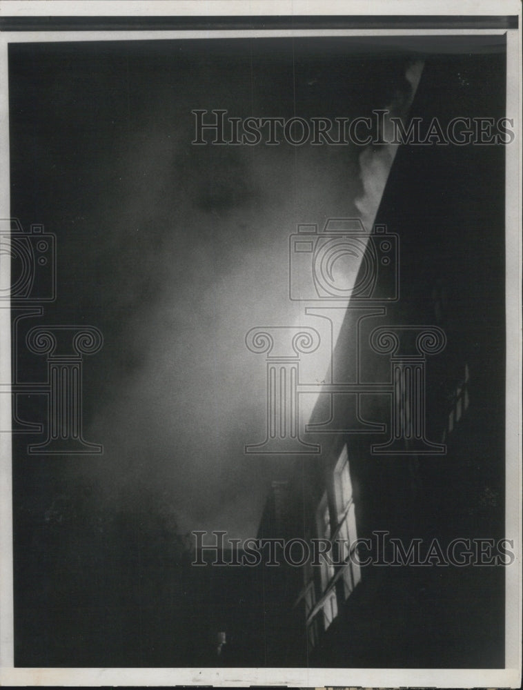 1976 Press Photo Fire Clearwater High School Building Roof - Historic Images