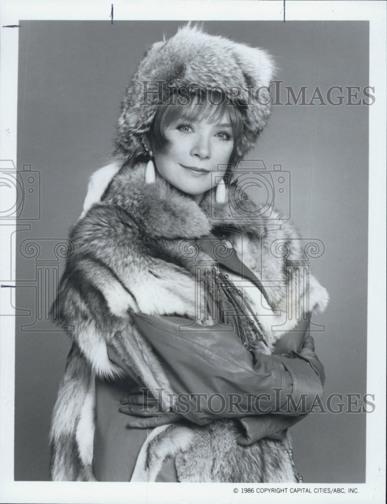 1987 Press Photo Actress Shirley McClain - Historic Images